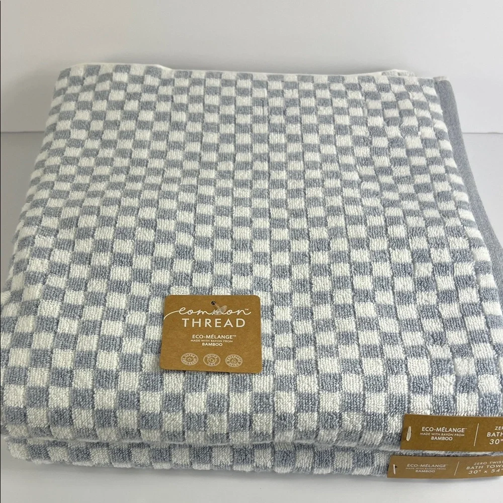 Common Thread Bamboo Bath Towels Blue White Check Print Cotton Set of 2 NEW